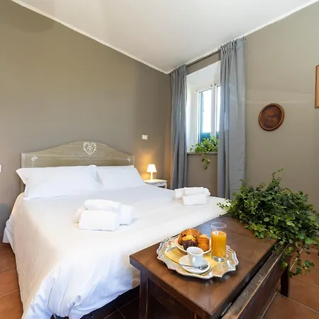 Casale Acquasanta 4* Roma